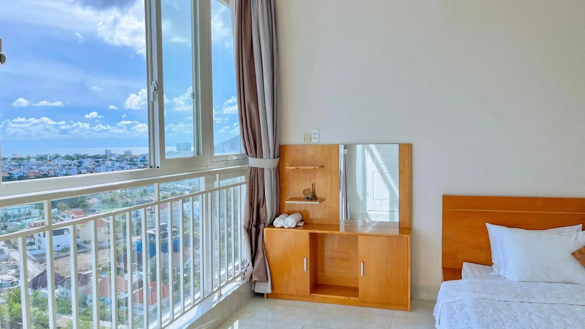 Nice Apartment 160Mv With 3Bedrom Have Balcony In Vung Tau